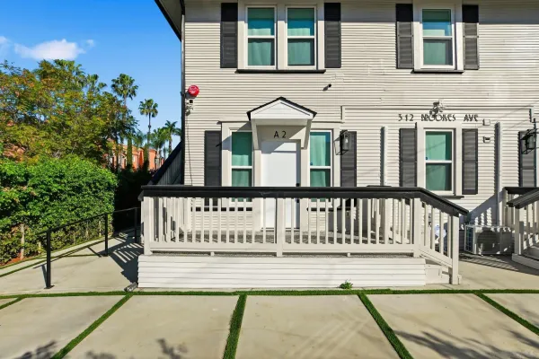 $3,250 | 312 Brookes Avenue, Unit 1, San Diego, CA 92103