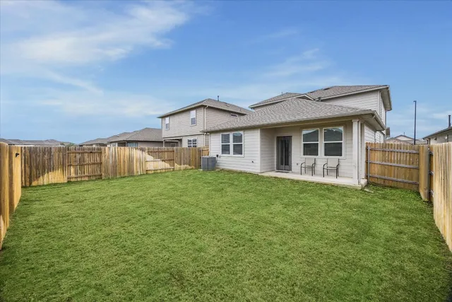 $2,500 | 724 Aster Place, Bastrop, TX 78602