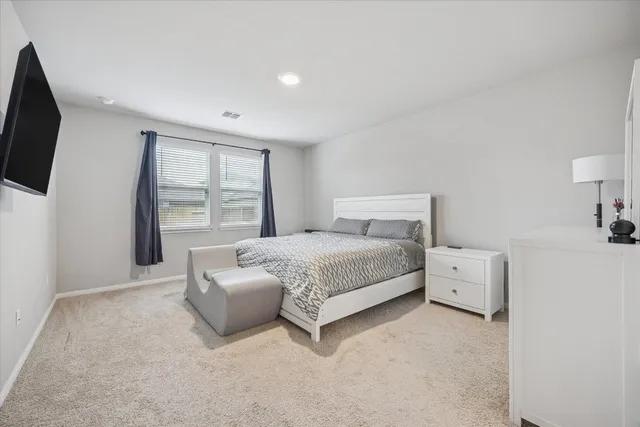 $2,500 | 724 Aster Place, Bastrop, TX 78602