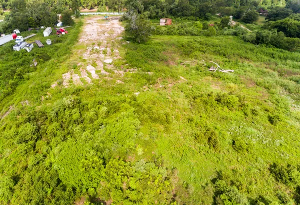 $2,300 | 1353 Seidel Road, Brookshire, TX 77423