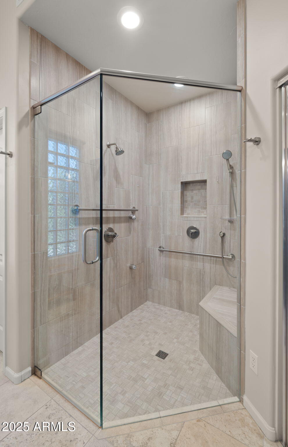 8258 East Mountain Spring Road Scottsdale, AZ 85255 - Photo 22 of 51 35-web-or-mls-Primary Bedroom6