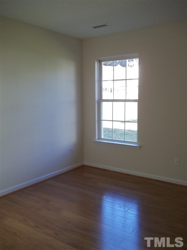 4705 Silverdene Street Raleigh, NC 27616 - Photo 11 of 21