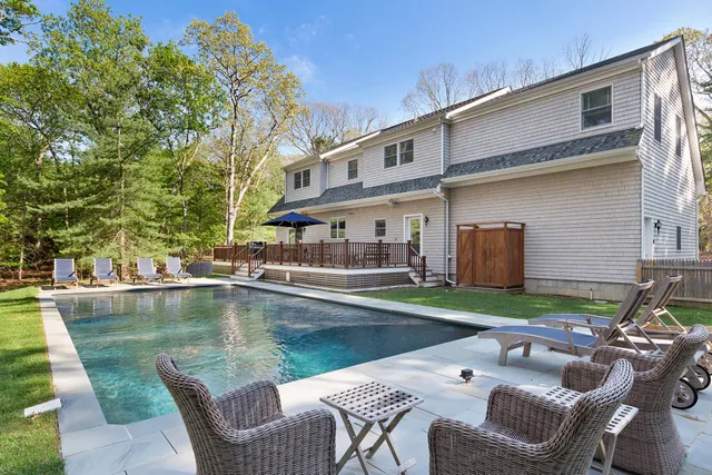 $60,000 | 20 Saddle Lane, East Hampton, NY 11937