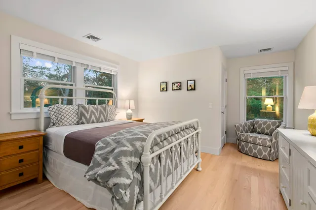 $60,000 | 20 Saddle Lane, East Hampton, NY 11937