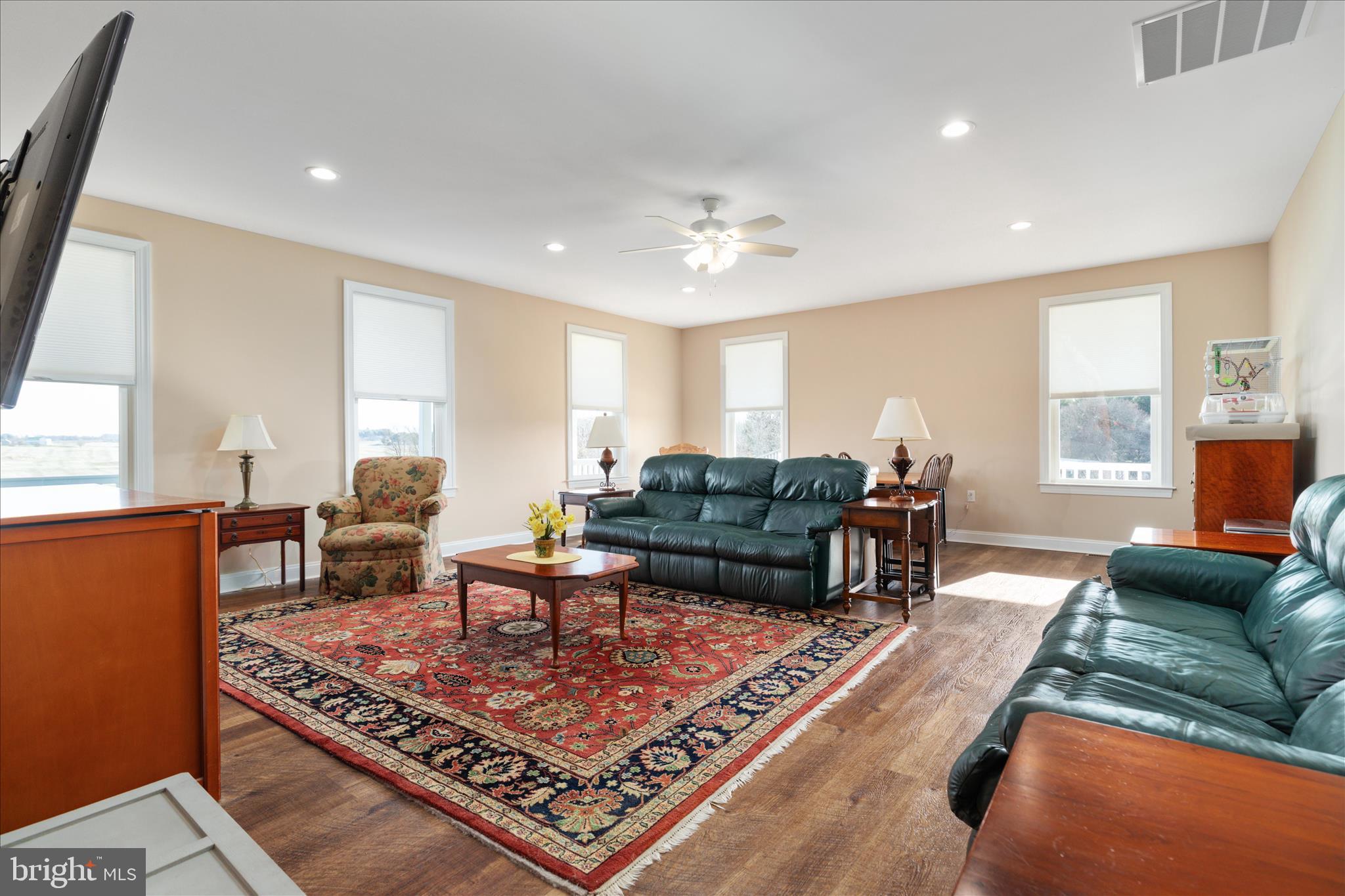 199 Laurel Grove Road Winchester, VA 22602 - Photo 42 of 97 Family Room