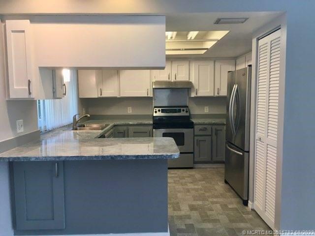 1585 Southeast Portillo Road Port St. Lucie, FL 34952 - Photo 4 of 20