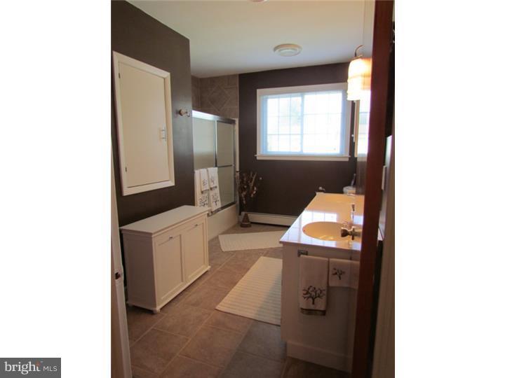 414 Georgetown Road Glassboro, NJ 08028 - Photo 13 of 25 Bathroom