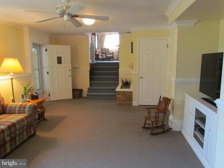 414 Georgetown Road Glassboro, NJ 08028 - Photo 16 of 25 Family Room