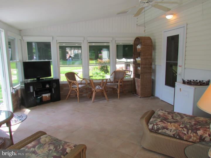 414 Georgetown Road Glassboro, NJ 08028 - Photo 20 of 25 Sun Room