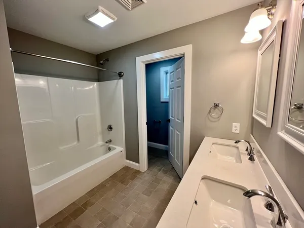 $595,000 | 1617 Plymouth Street, Unit 3, East Bridgewater, MA 02333