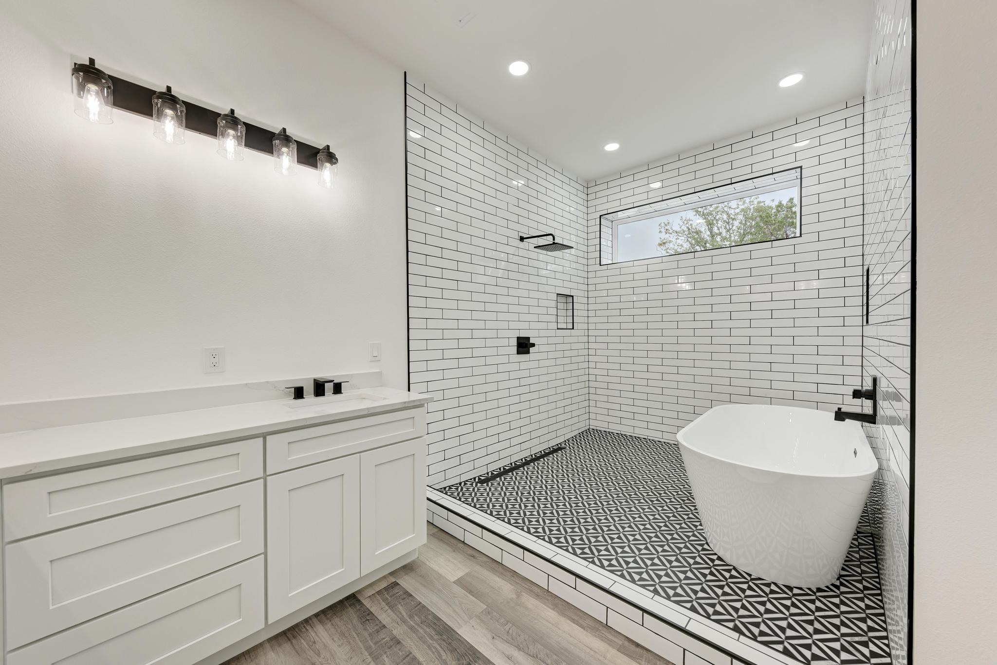 4190 West Fm 243 Bertram, TX 78605 - Photo 18 of 42 Primary bathroom main home