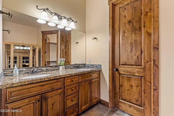 $1,820,000 | 3405 West Picket Line, Flagstaff, AZ 86005