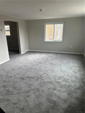 $1,500 | 647 Dunster Street, Pittsburgh, PA 15226