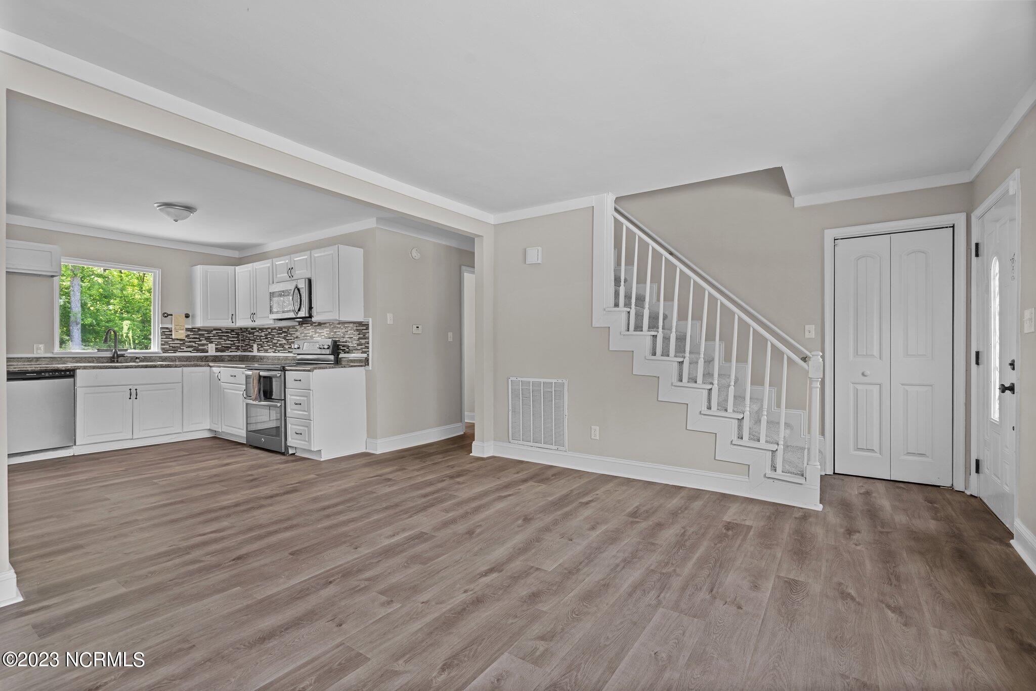 1245 Whitley Road Middlesex, NC 27557 - Photo 6 of 37 Living Room 2