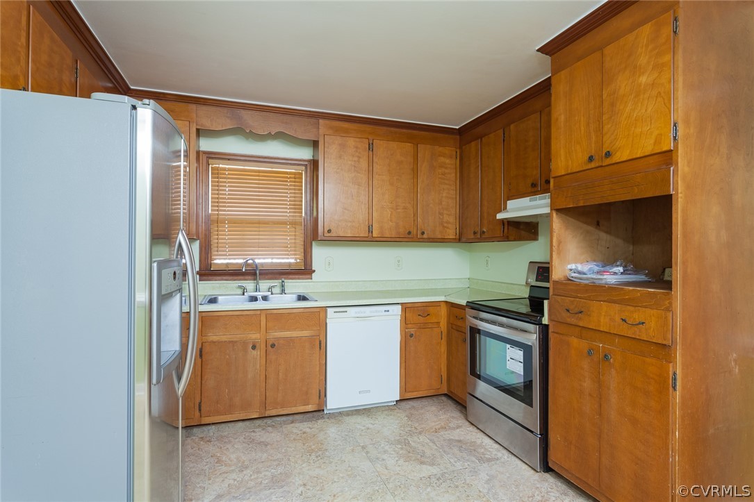 1908 Robindale Road North Chesterfield, VA 23235 - Photo 8 of 20 Gallery Image 8