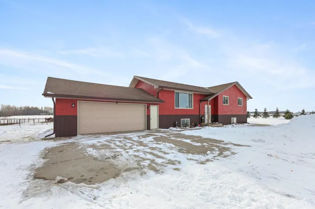 $494,900 | 34713 73rd Street, Hillman, MN 56338