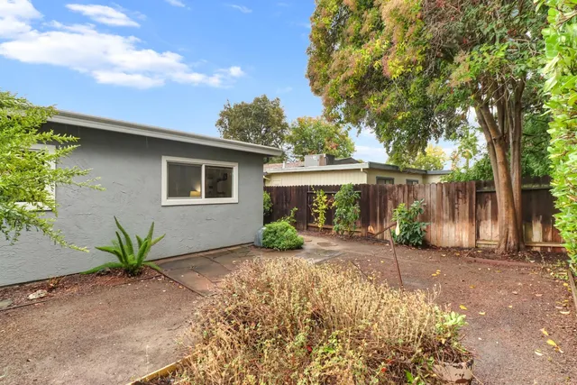 $550,000 | 2317 East 8th Street, Davis, CA 95618