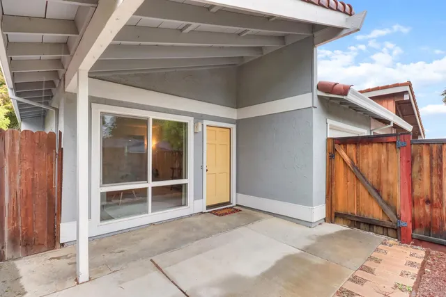 $550,000 | 2317 East 8th Street, Davis, CA 95618