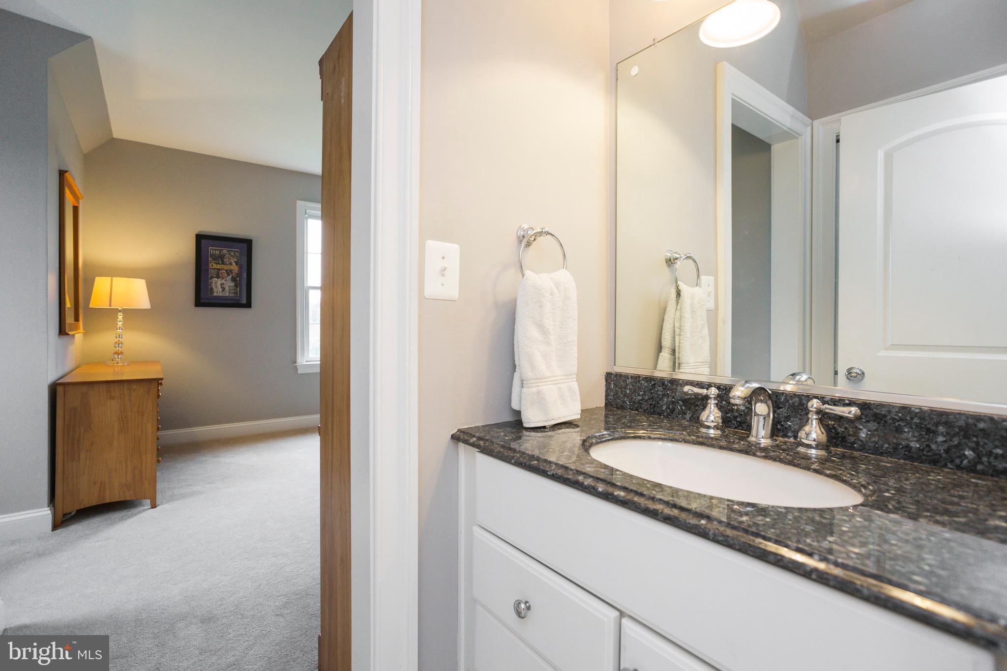 14431 Frederick Road Cooksville, MD 21723 - Photo 46 of 72 Full bath between bedrooms