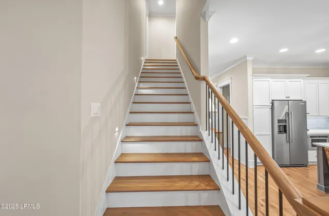 $795,000 | 208 Coosaw Point Boulevard, Beaufort, SC 29907