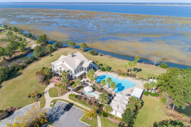 $795,000 | 208 Coosaw Point Boulevard, Beaufort, SC 29907