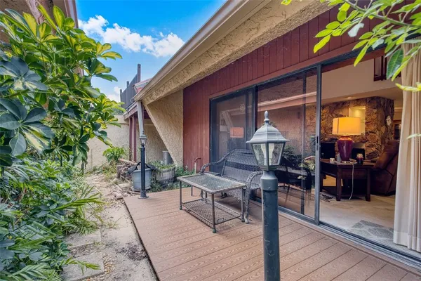 $250,000 | 11 Casarena Court, Winter Haven, FL 33881
