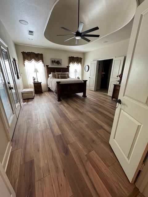 255 Chaparrals Run Azle, TX 76020 - Photo 15 of 35 Primary Bedroom