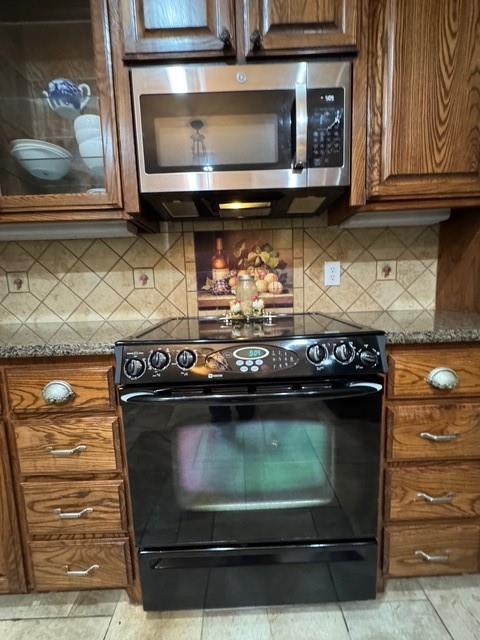 255 Chaparrals Run Azle, TX 76020 - Photo 21 of 35