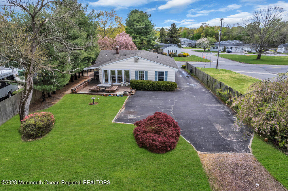 242 South Hope Chapel Road Jackson, NJ 08527 - Photo 54 of 56 061_dji_0076-1