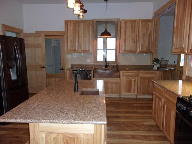 410 Highland View Houlton, WI 54082 - Photo 1 of 1