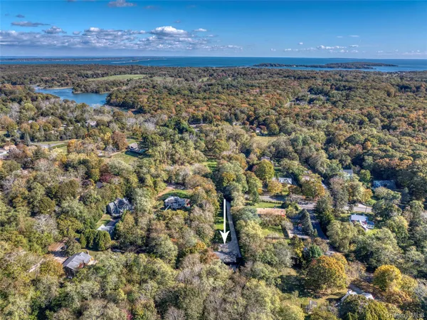 $1,845,000 | 73 North Midway Road, Shelter Island, NY 11965