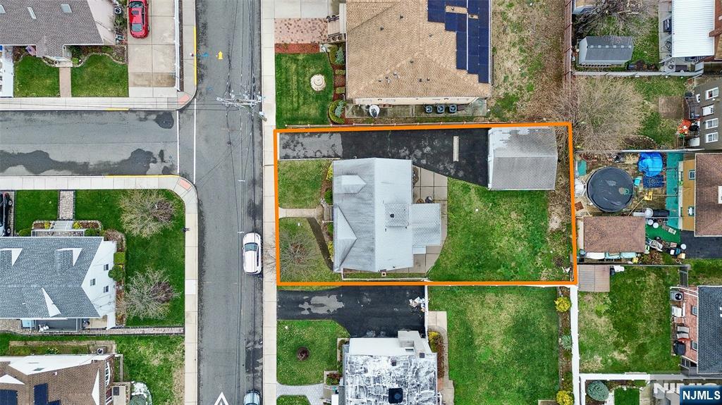 133 Franklin Street Secaucus, NJ 07094 - Photo 17 of 24