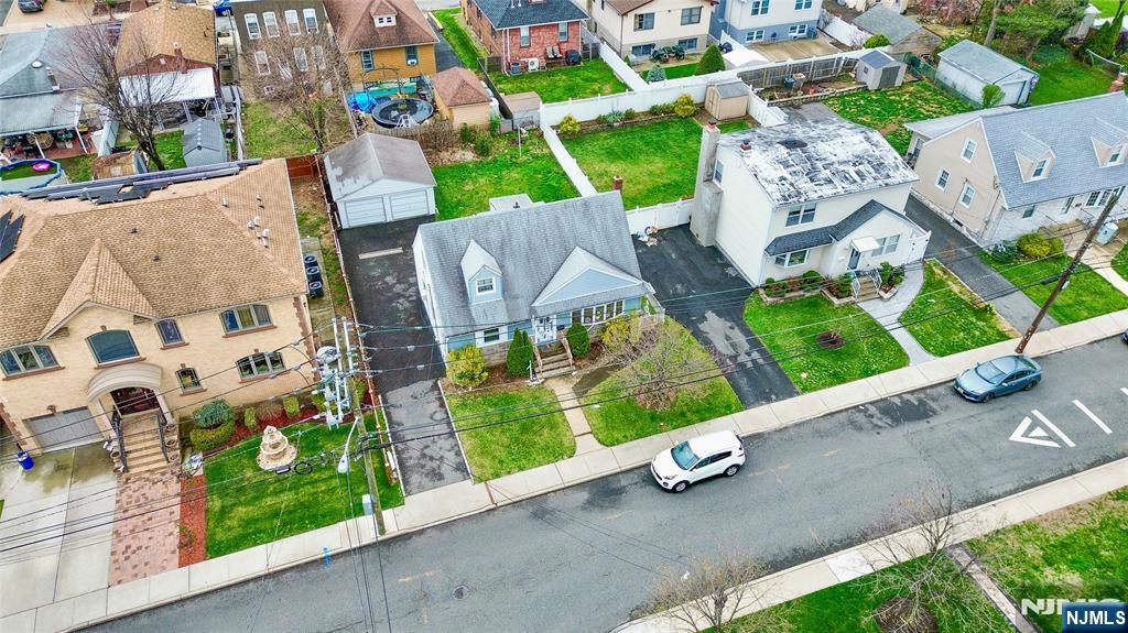 133 Franklin Street Secaucus, NJ 07094 - Photo 8 of 24