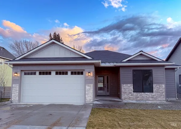 $363,500 | 225 Whitman Street, Albion, ID 83311
