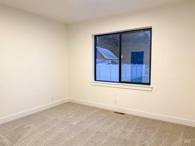 $363,500 | 225 Whitman Street, Albion, ID 83311