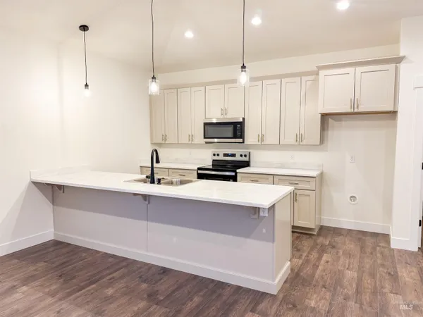 $363,500 | 225 Whitman Street, Albion, ID 83311