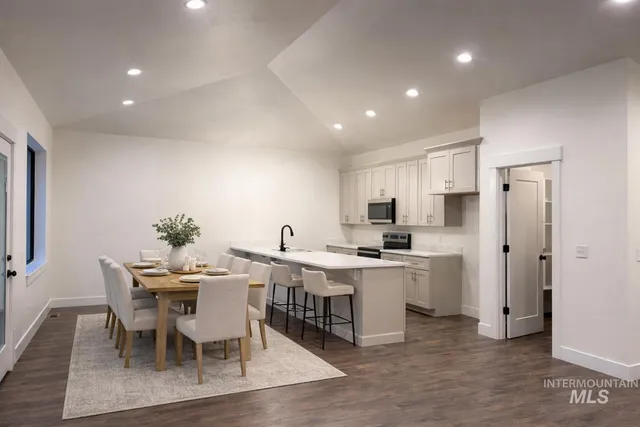 $363,500 | 225 Whitman Street, Albion, ID 83311