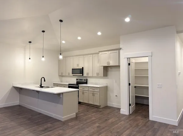 $363,500 | 225 Whitman Street, Albion, ID 83311