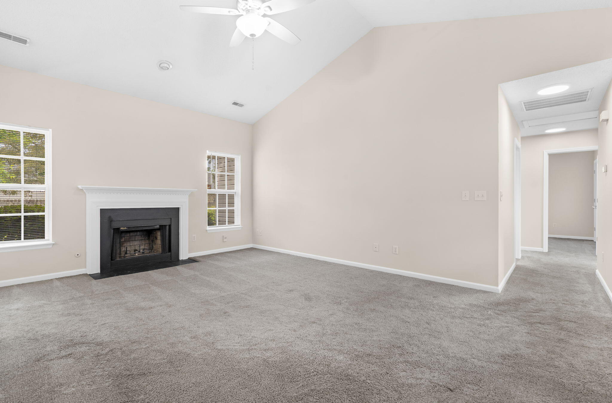 1311 Lantern Road Summerville, SC 29486 - Photo 5 of 30 1-web-or-mls-DSC09514