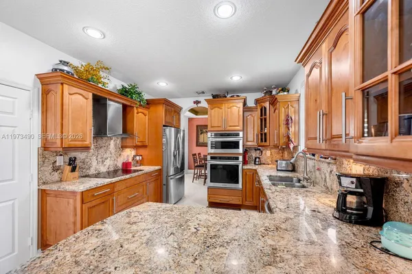 $854,000 | 14336 Southwest 158th Place, Miami, FL 33196