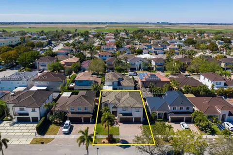 $854,000 | 14336 Southwest 158th Place, Miami, FL 33196