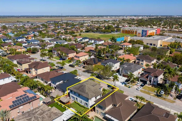 $854,000 | 14336 Southwest 158th Place, Miami, FL 33196