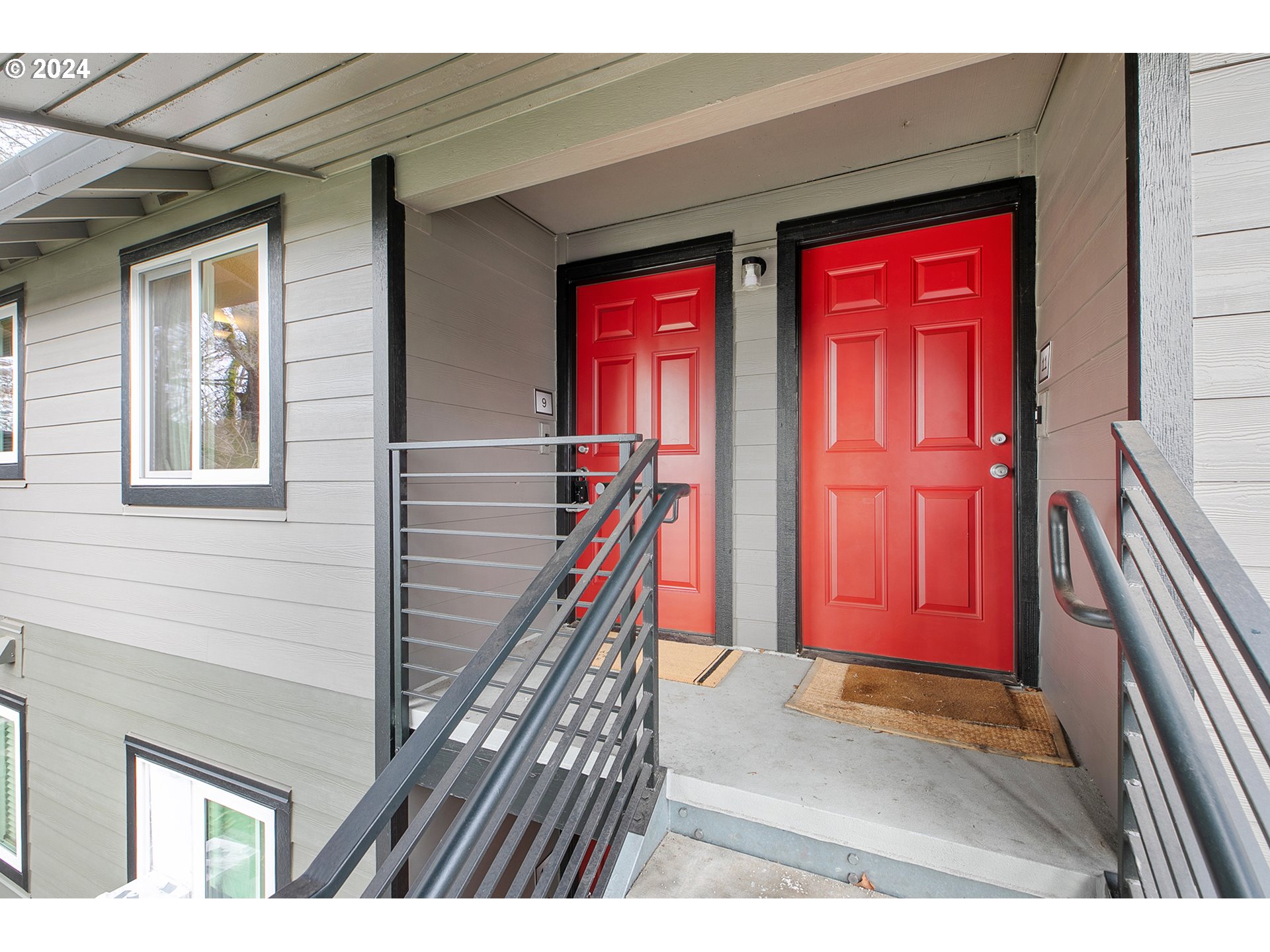 12632 Northwest Barnes Road, Unit 9 Portland, OR 97229 - Photo 2 of 26 Entrance/Foyer
