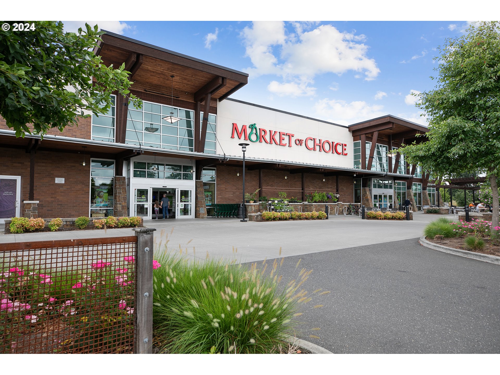 12632 Northwest Barnes Road, Unit 9 Portland, OR 97229 - Photo 21 of 26 Gallery Image 21