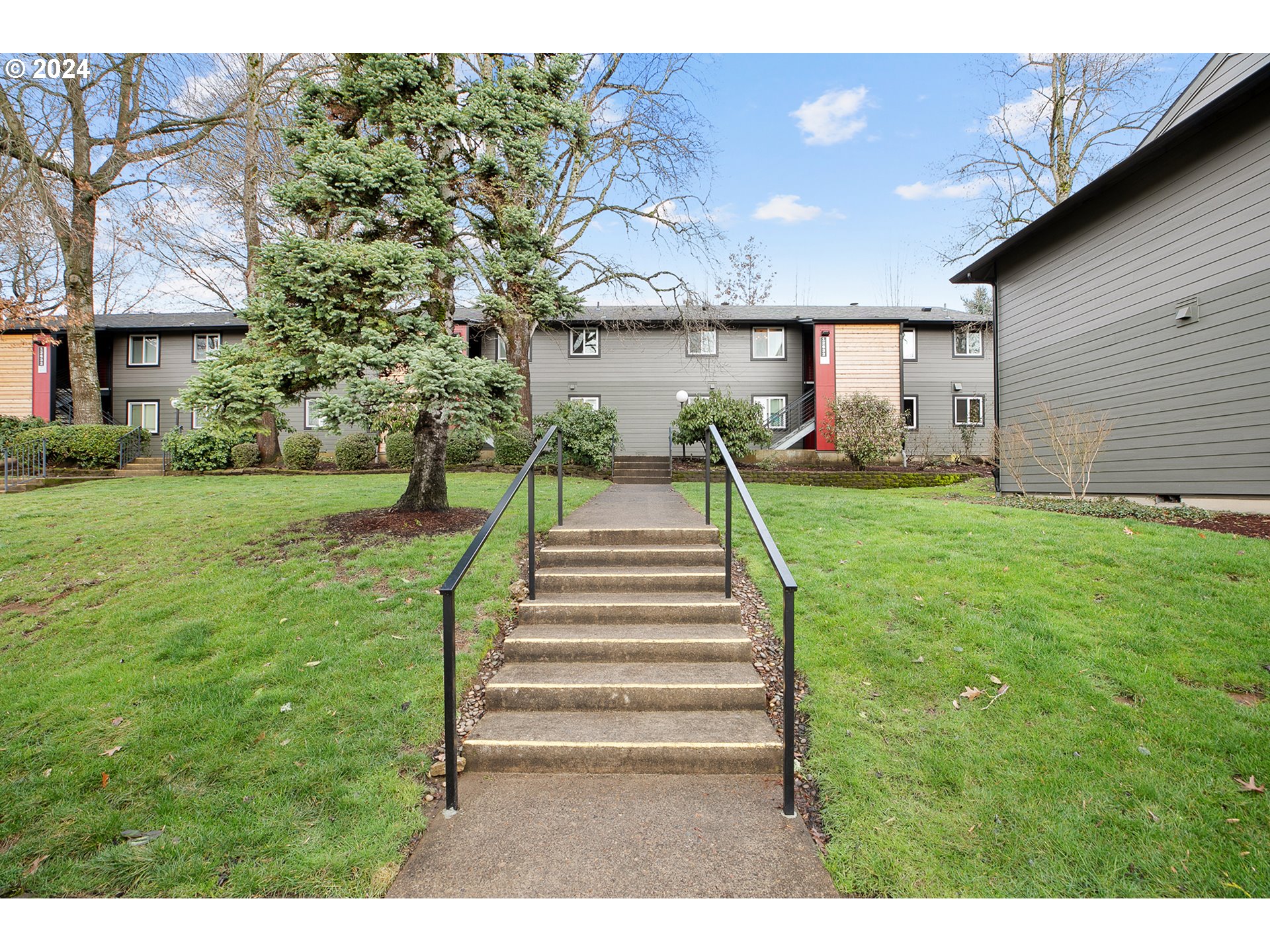 12632 Northwest Barnes Road, Unit 9 Portland, OR 97229 - Photo 25 of 26 Exterior