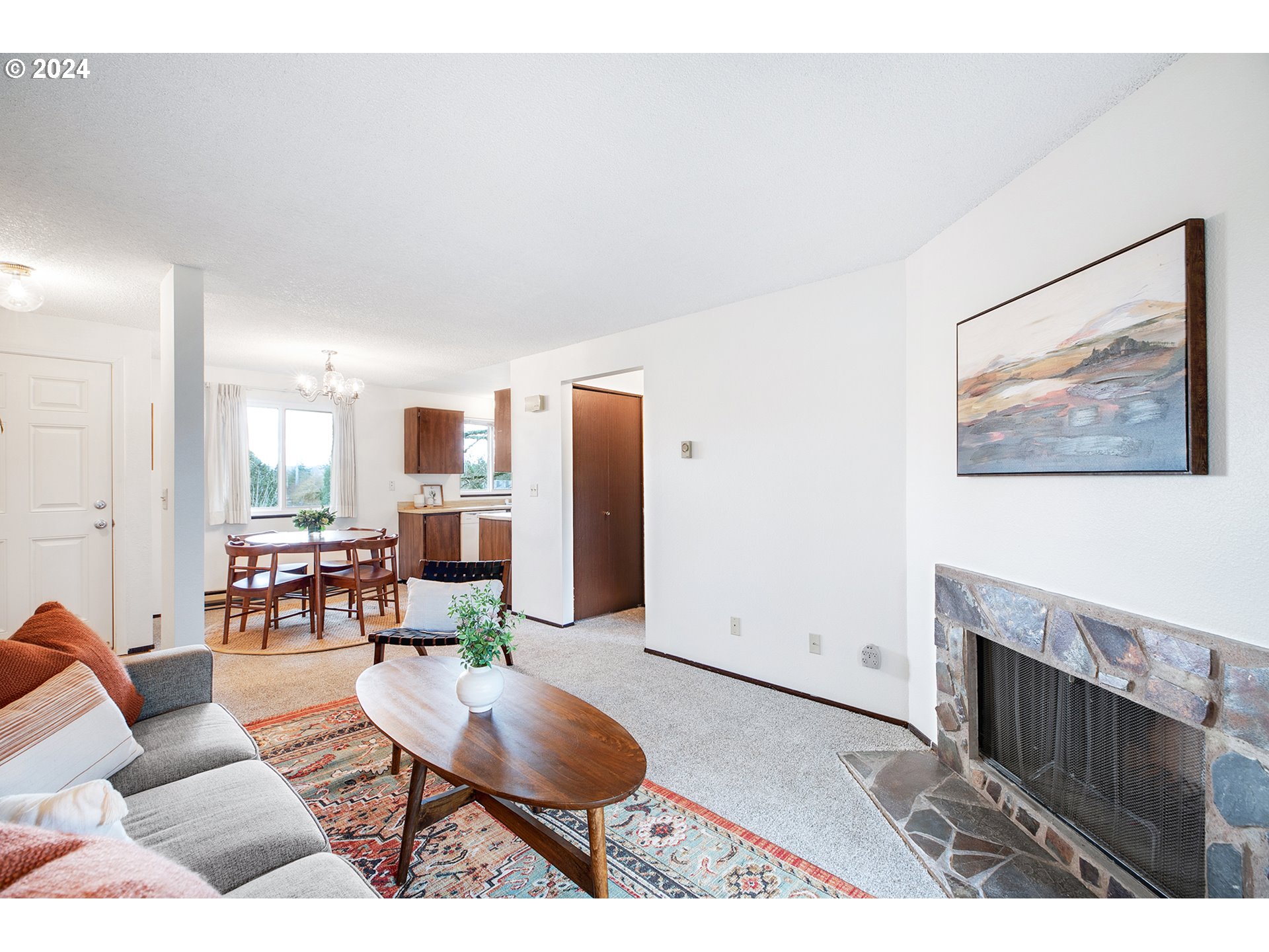 12632 Northwest Barnes Road, Unit 9 Portland, OR 97229 - Photo 5 of 26 Fireplace