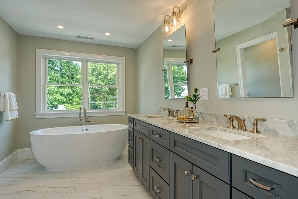 12 Rahway Road Burlington, MA 01803 - Photo 20 of 38