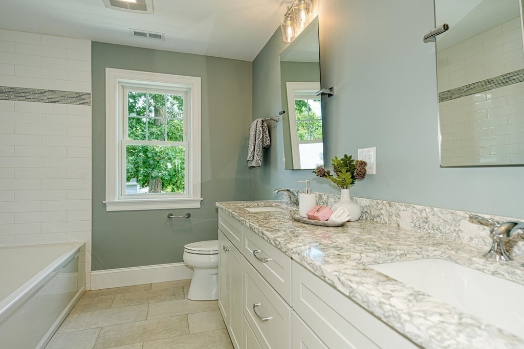 12 Rahway Road Burlington, MA 01803 - Photo 27 of 38