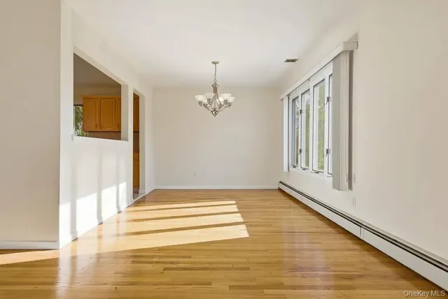 $5,000 | 11 7th Street, Bayville, NY 11709