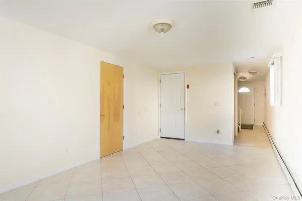 $4,900 | 11 7th Street, Bayville, NY 11709